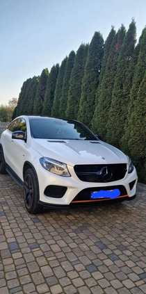 Mercedes-Benz GLE cena 269500 przebieg: 138000, rok produkcji 2018 z Pajęczno małe 211